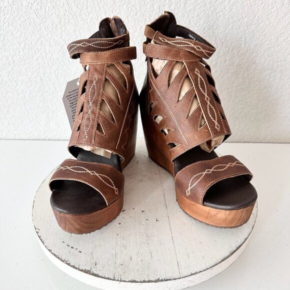 Lane Boots BECCA Womens Brown Wedges Sz 10 Western Style Sandals Cowgirl 4" Heel - Picture 12 of 12